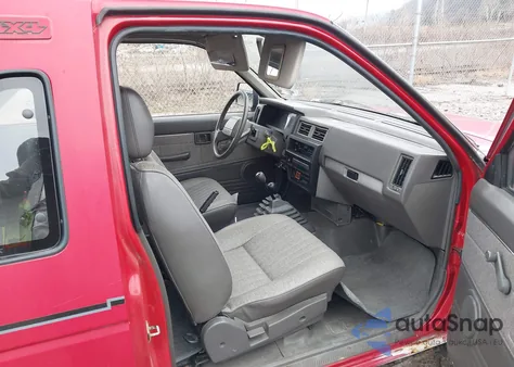 1987 Nissan Pathfinder из США, поврежденный, VIN JN6ND14Y6HW005841